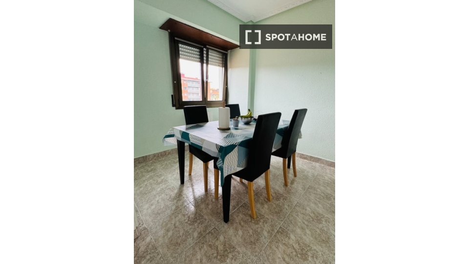 Apartment Bilbao, 2 beds, 80m² — photo 17