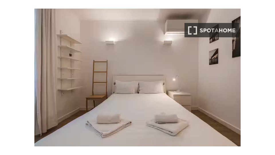 Apartment Lisbon, 2 beds — photo 15