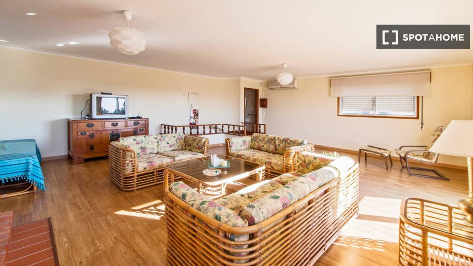 Double room Porto, 4 beds, 157m² — photo 16