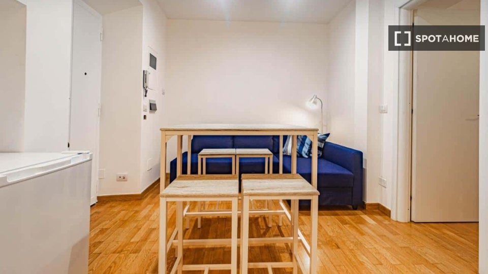 Appartamento con 1 camera da letto in affitto nel Quartiere della Vittoria
