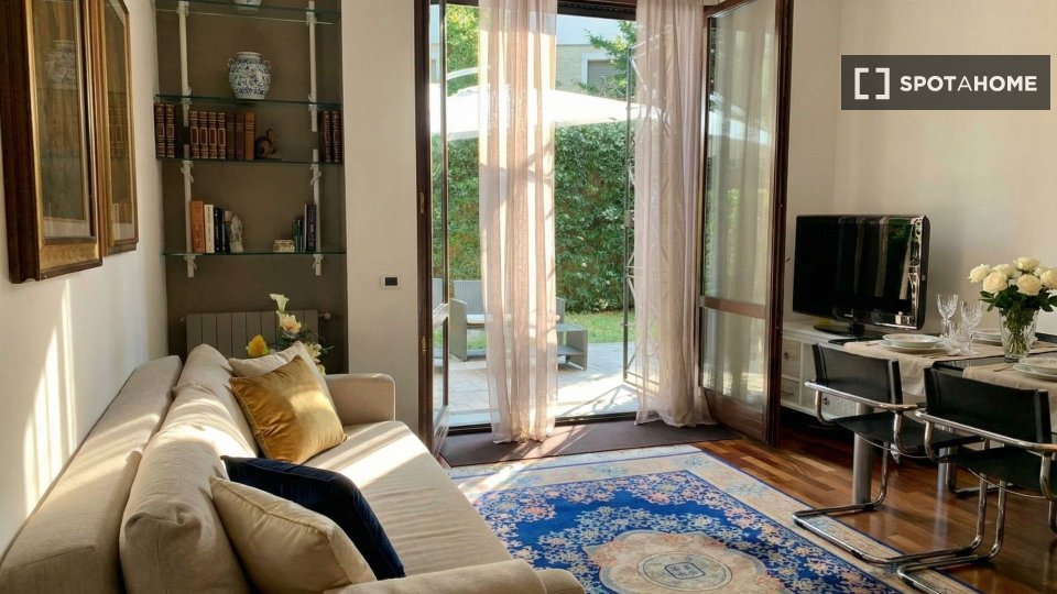 Apartment Milan, 1 bed — photo 11