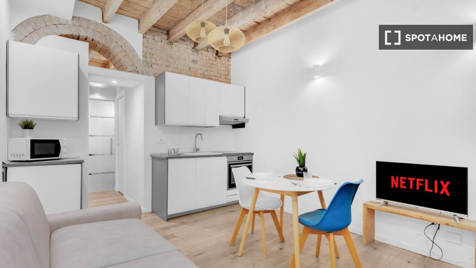Apartment Milan, 1 bed — photo 5