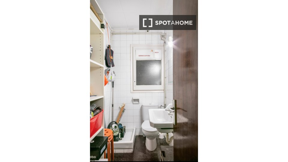 Double room Barcelona, 4 beds, 100m² — photo 7