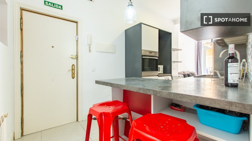 Apartment Madrid, 4 beds, 140m² — photo 10