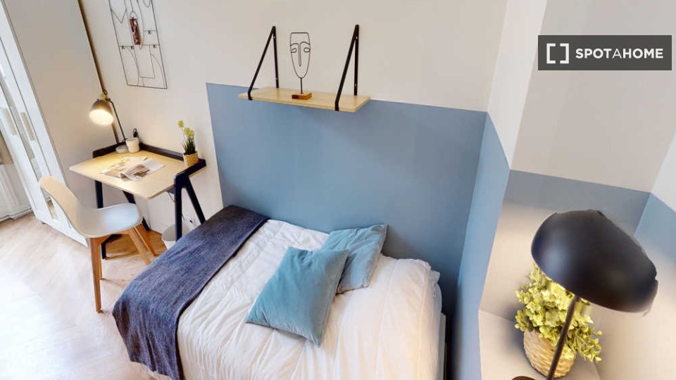 Chambre 18 voyageurs, avec wifi