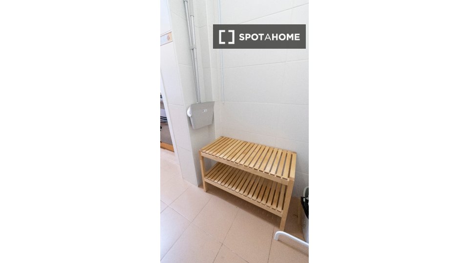 Apartment mono Lisbon, 45m² — photo 4