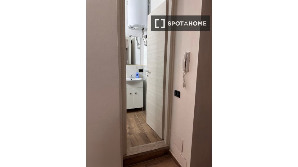 Apartment mono Milan — photo 7
