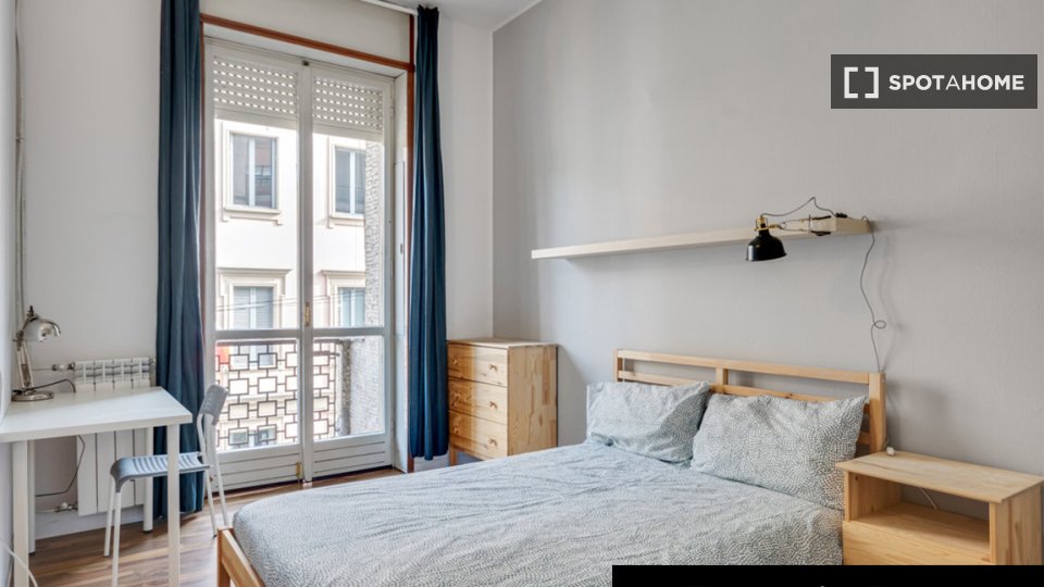 Double room Milan, 4 beds, 101m² — photo 11