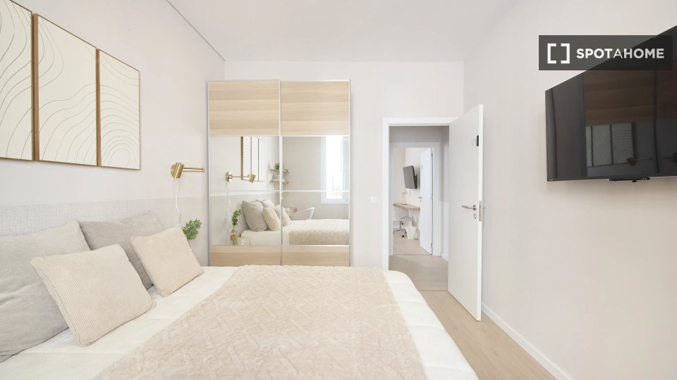 Double room Lisbon, 10 beds — photo 4