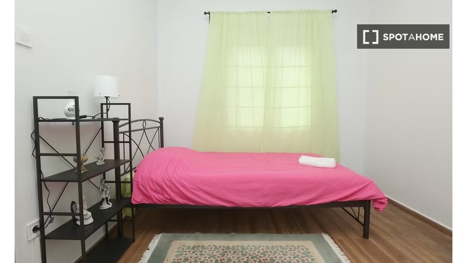 Double room Athens, 8 beds — photo 1
