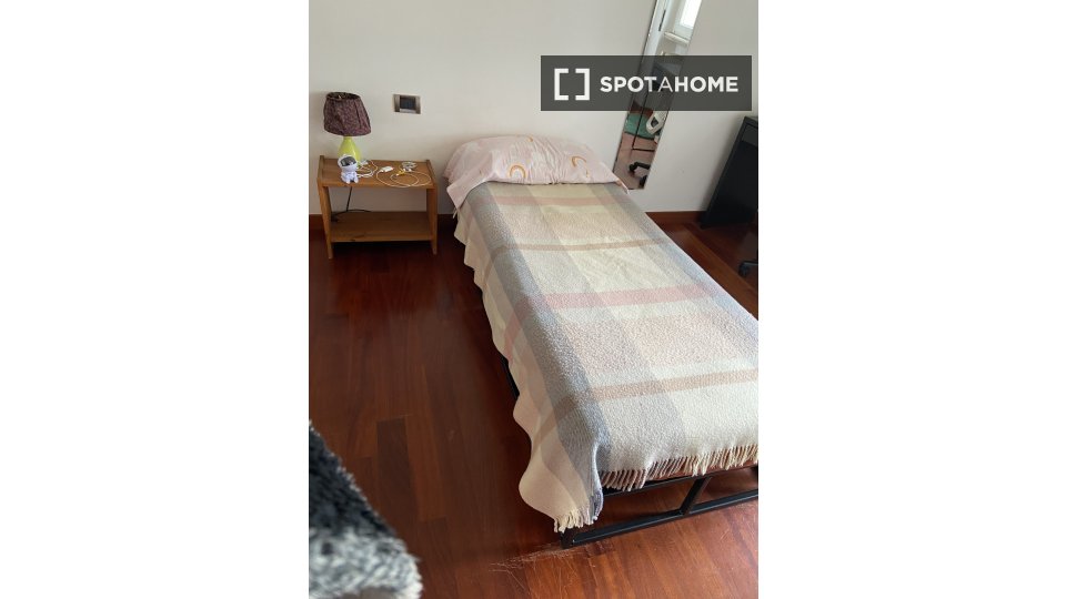 Double room Milan, 3 beds, 110m² — photo 11