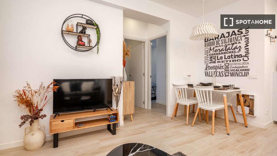 Apartment Madrid, 2 beds, 50m² — photo 1