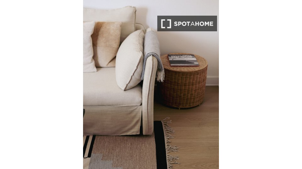 Apartment Lisbon, 2 beds — photo 12