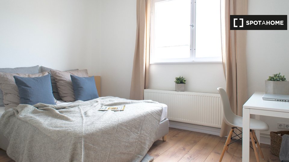 Apartment Berlin, 2 beds, 69m² — photo 5