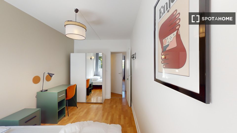 Double room Paris, 7 beds — photo 3