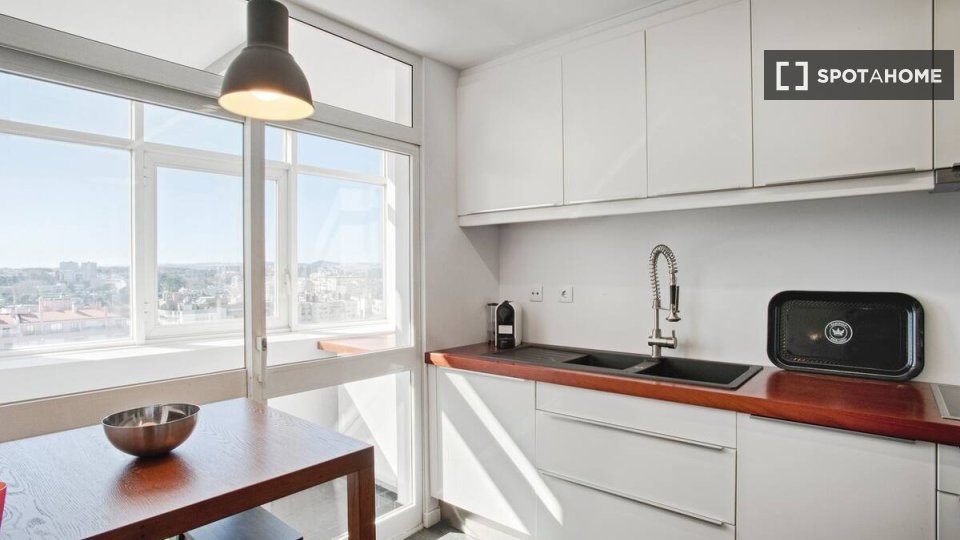 Apartment Lisbon, 2 beds — photo 5