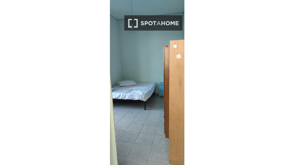 Double room Naples, 5 beds, 120m² — photo 10