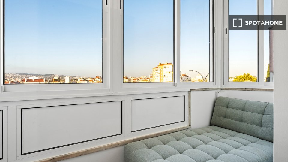 Double room Lisbon, 6 beds — photo 11