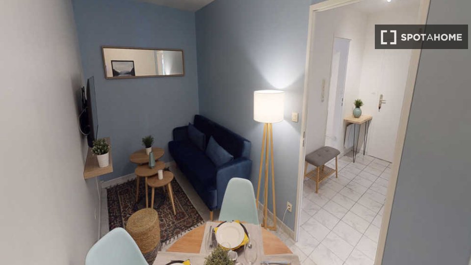 Double room Lyon, 3 beds, 70m² — photo 14