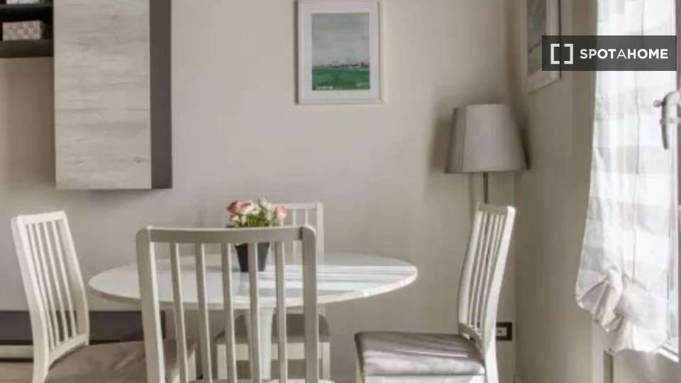 Apartment Milan, 1 bed — photo 8
