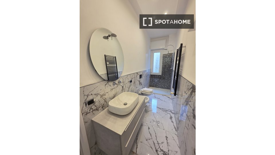 Apartment mono Milan, 35m² — photo 2