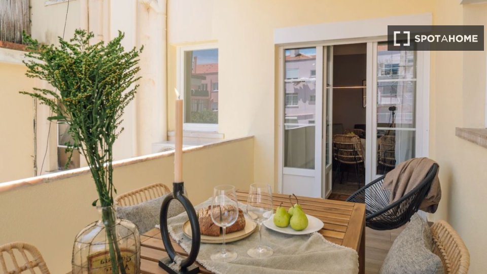 Apartment Lisbon, 3 beds — photo 18