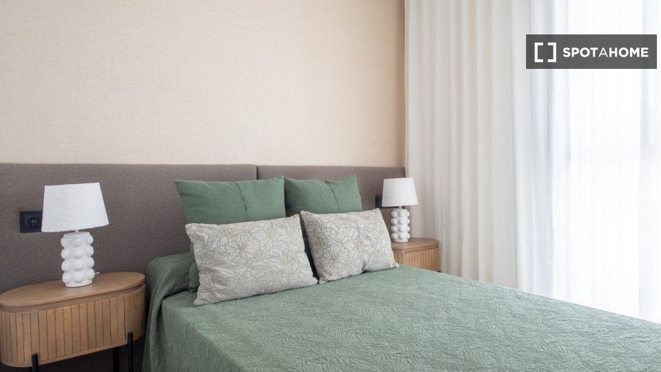 Apartment Seville, 2 beds, 100m² — photo 11