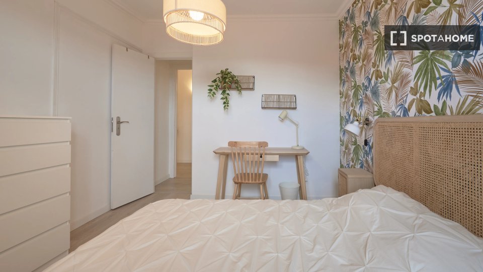 Double room Lisbon, 11 beds — photo 13