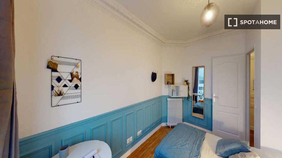 Double room Paris, 4 beds, 80m² — photo 6