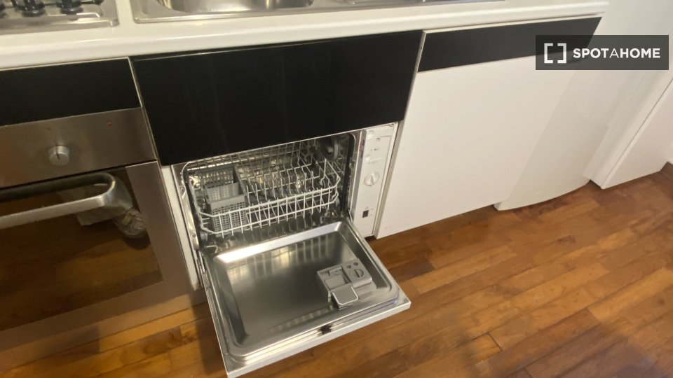 Apartment Milan, 1 bed, 45m² — photo 6