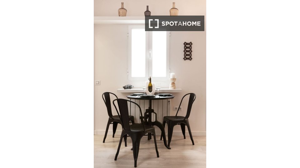 Apartment mono Madrid, 45m² — photo 9