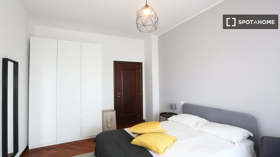 Double room Milan, 5 beds — photo 12
