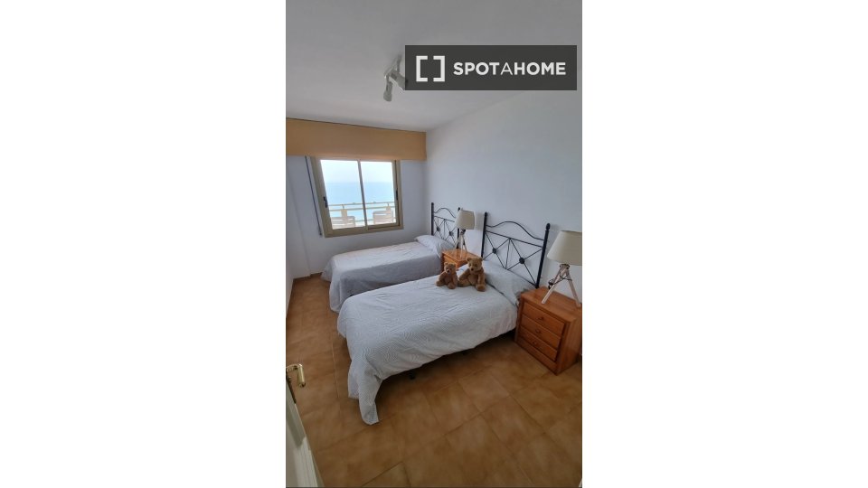 Apartment Valencia, 4 beds, 140m² — photo 18