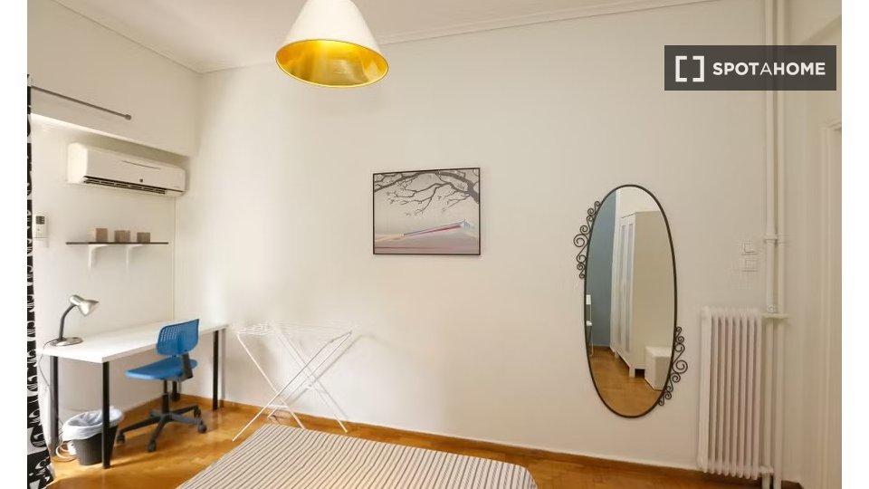 Double room Athens, 2 beds — photo 7