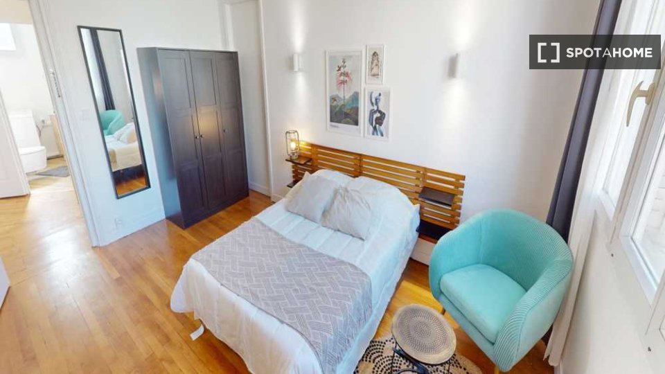 Double room Paris, 5 beds, 100m² — photo 18