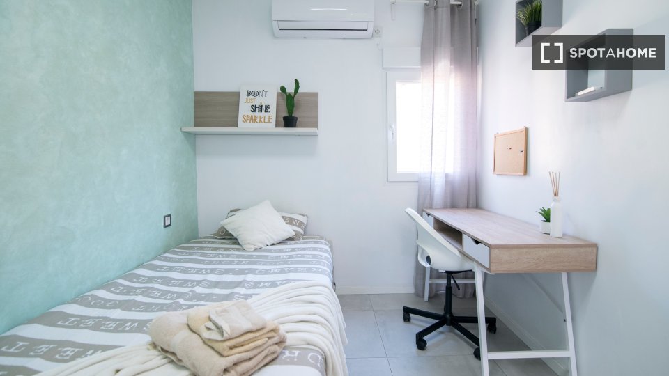 Camera doppia Valencia, 3 camere, 65m² — foto 20