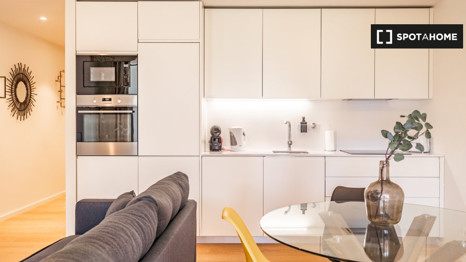 Apartment Lisbon, 1 bed — photo 19