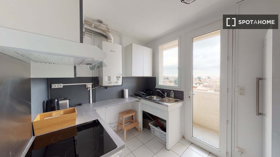 Double room Toulouse, 12 beds — photo 3