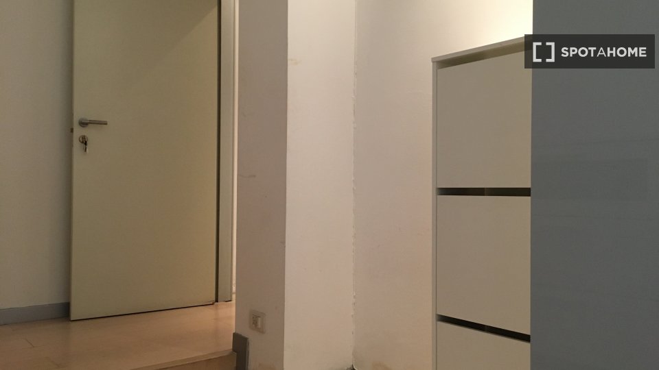 Double room Milan, 4 beds, 112m² — photo 9