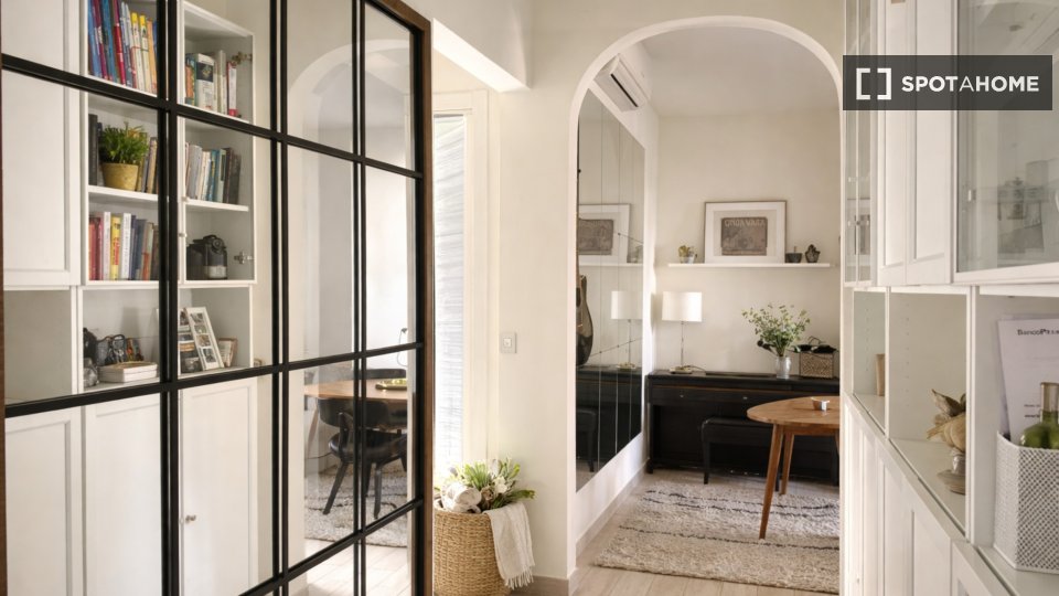 Apartamento Milán, 1 habitación, 66m² — foto 10