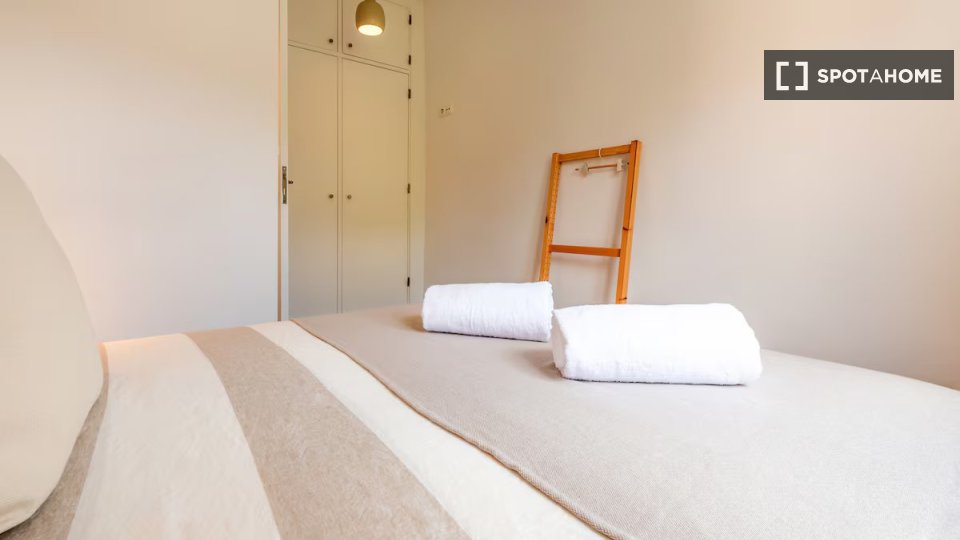 Apartment Lisbon, 1 bed — photo 4