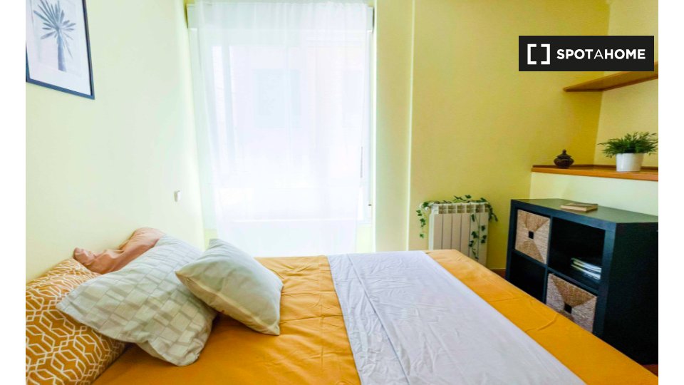 Double room Madrid, 8 beds, 180m² — photo 17