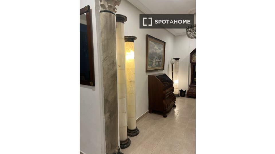 Apartment Madrid, 2 beds, 85m² — photo 13