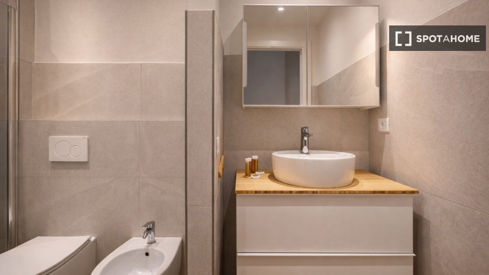 Apartment Milan, 1 bed, 43m² — photo 23