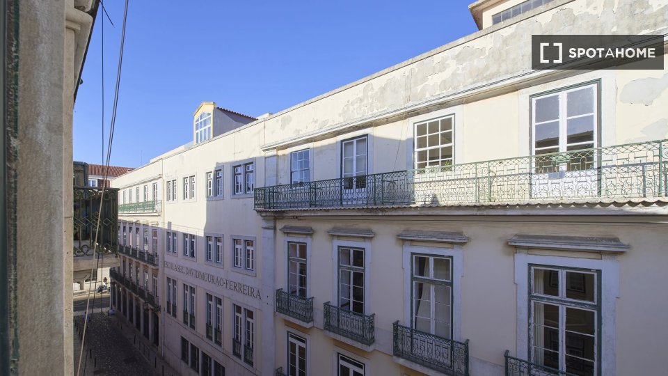 Double room Lisbon, 7 beds — photo 5