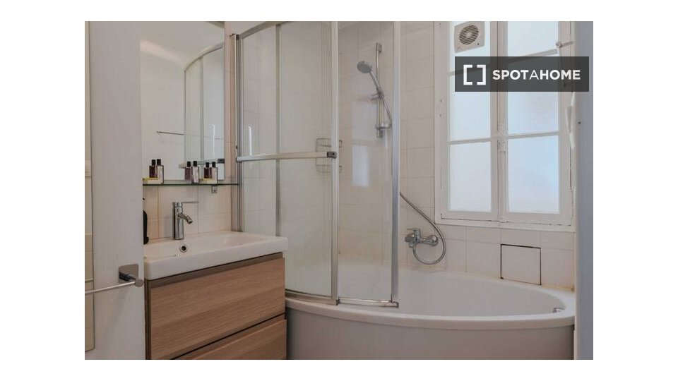 Apartment Paris, 1 bed, 51m² — photo 9
