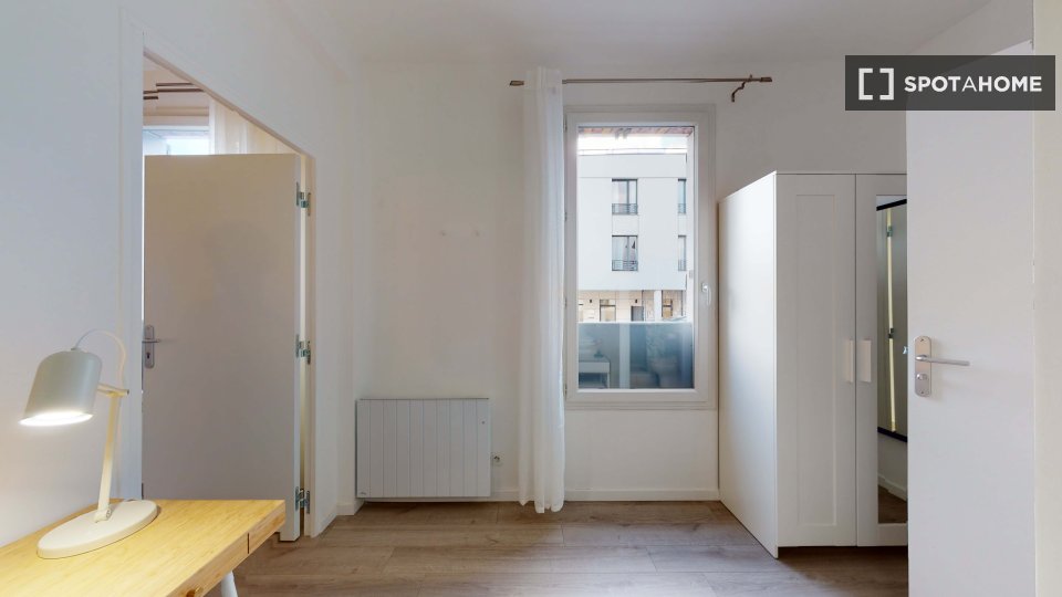 Double room Paris, 7 beds — photo 19