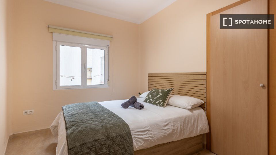 Habitación compartida de 6 habitaciones en Camino de Ronda, Granada