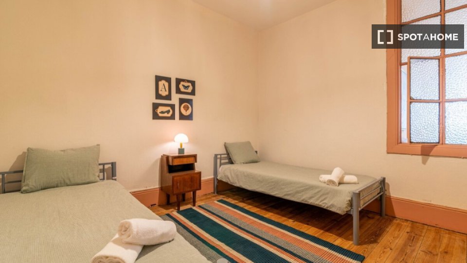 Apartment Porto, 3 beds, 90m² — photo 5
