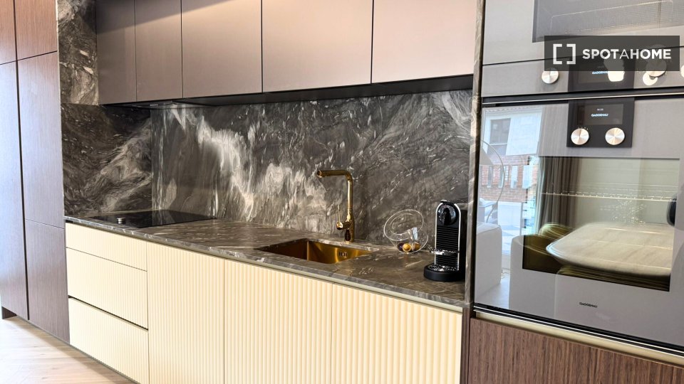 Apartment Madrid, 2 beds, 168m² — photo 6